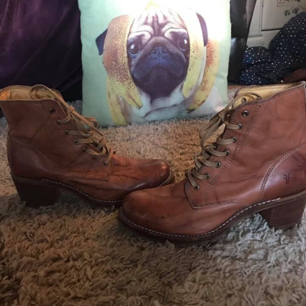Frye Sabrina Boots